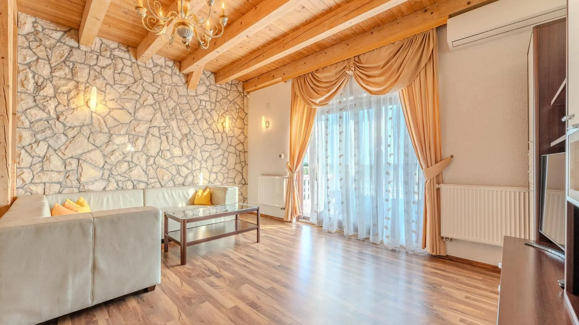 Villa Luka Polaca